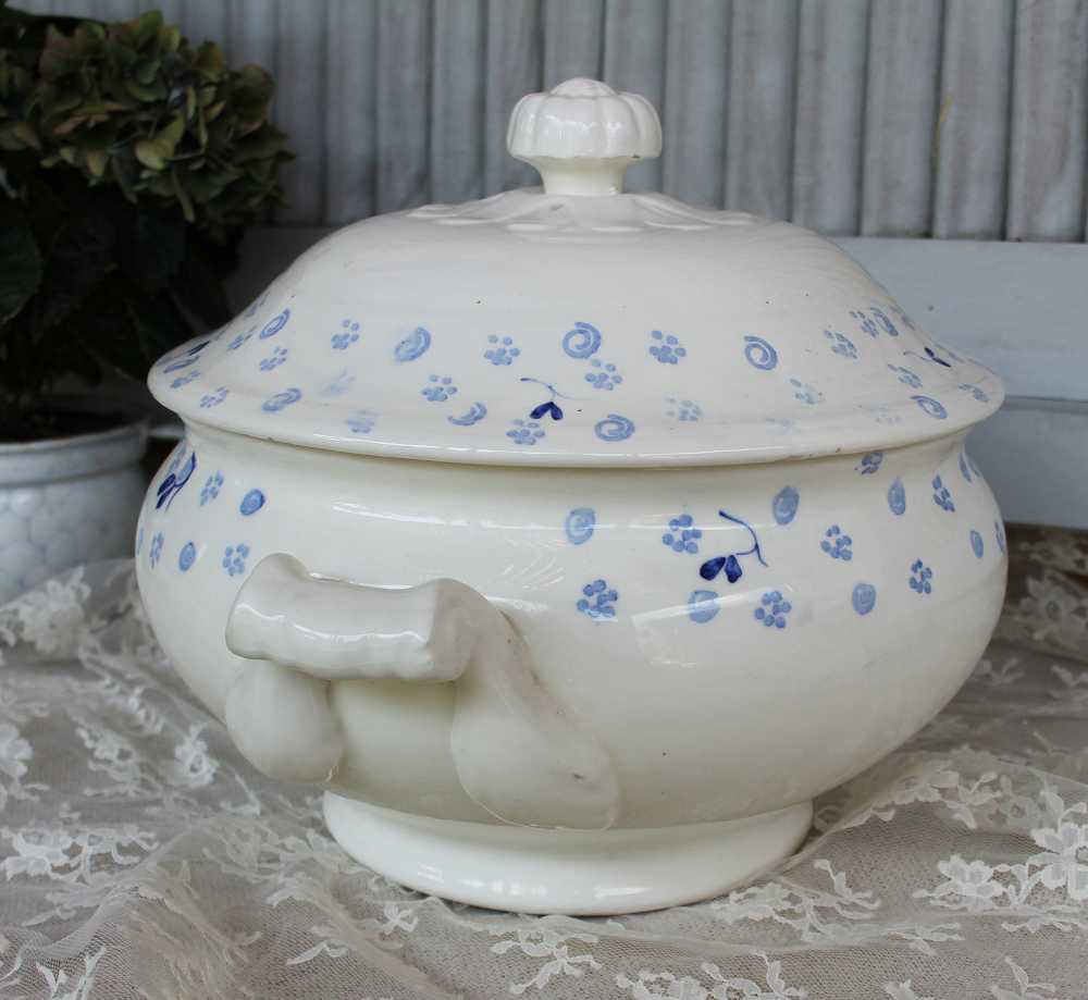 große Terrine Blumen Schramberg BLUE COTTAGE k-IMG_0128 Sehr alte Suppenterrine handbemalt BLUE COTTAGE