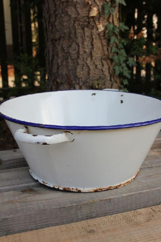 Uralte große EmailleSchüssel mit Griffen BLUE COTTAGE shop