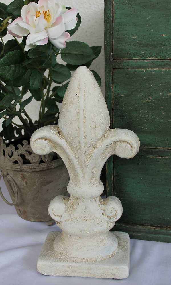 Französische Lilie creme/white Cement Garten Deko massiv schwer 28 cm hoch Shabb 