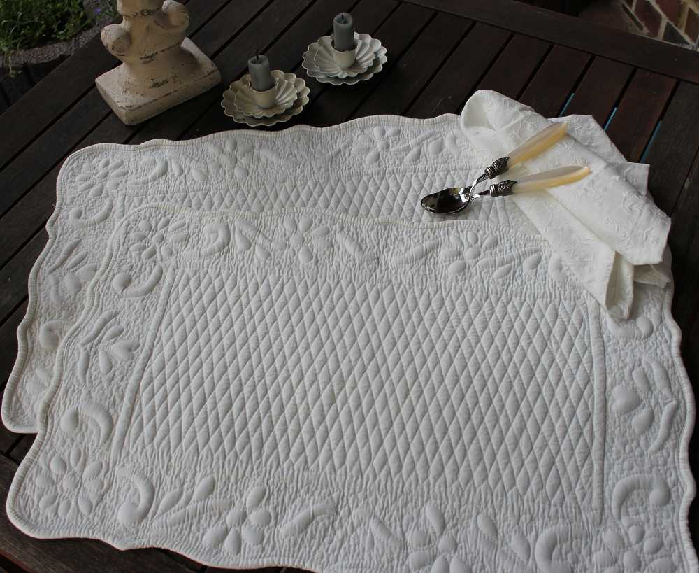 Tischset Boutis BLUE COTTAGE k-IMG_1085 Hochwertiges Tischset gesteppt Boutis