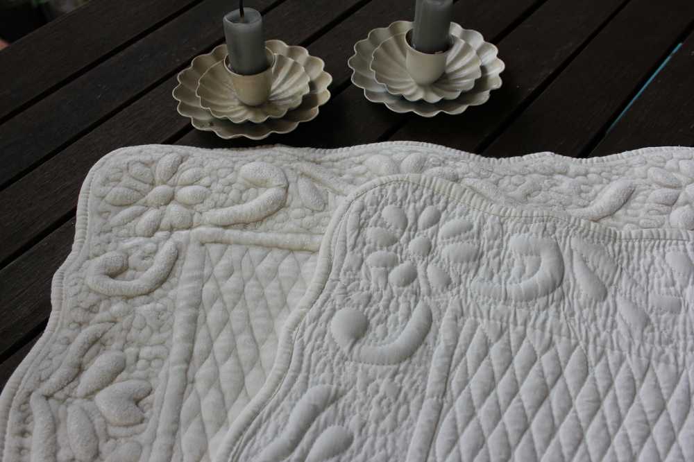 Tischset Boutis BLUE COTTAGE k-IMG_1090 Hochwertiges Tischset gesteppt Boutis