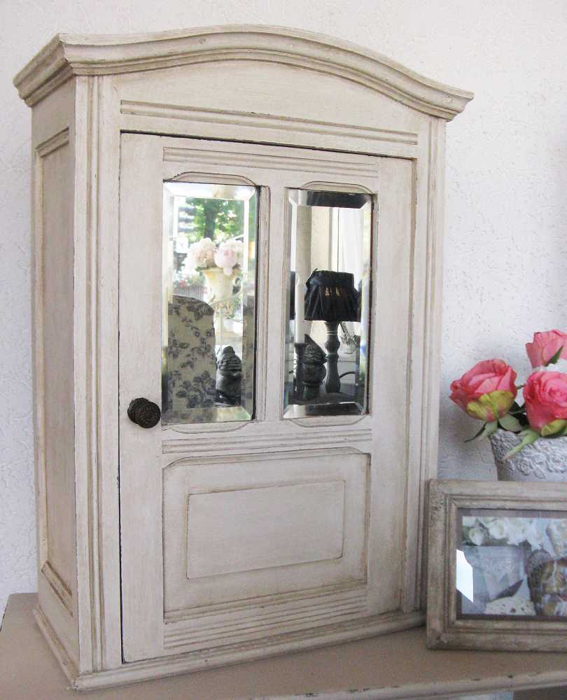 Antiker Hängeschrank shabby chic BLUE COTTAGE k-IMG_0235 Antiker Hängeschrank mit Spiegel BLUE COTTAGE
