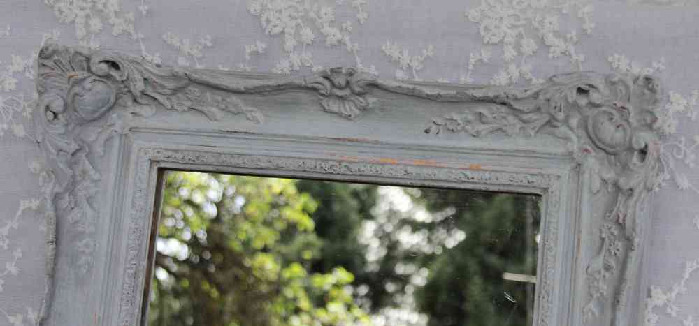 alter Spiegel hellgrau BLUE COTTAGE k-IMG_1887 antiker Spiegel mit verziertem Rahmen BLUE COTTAGE