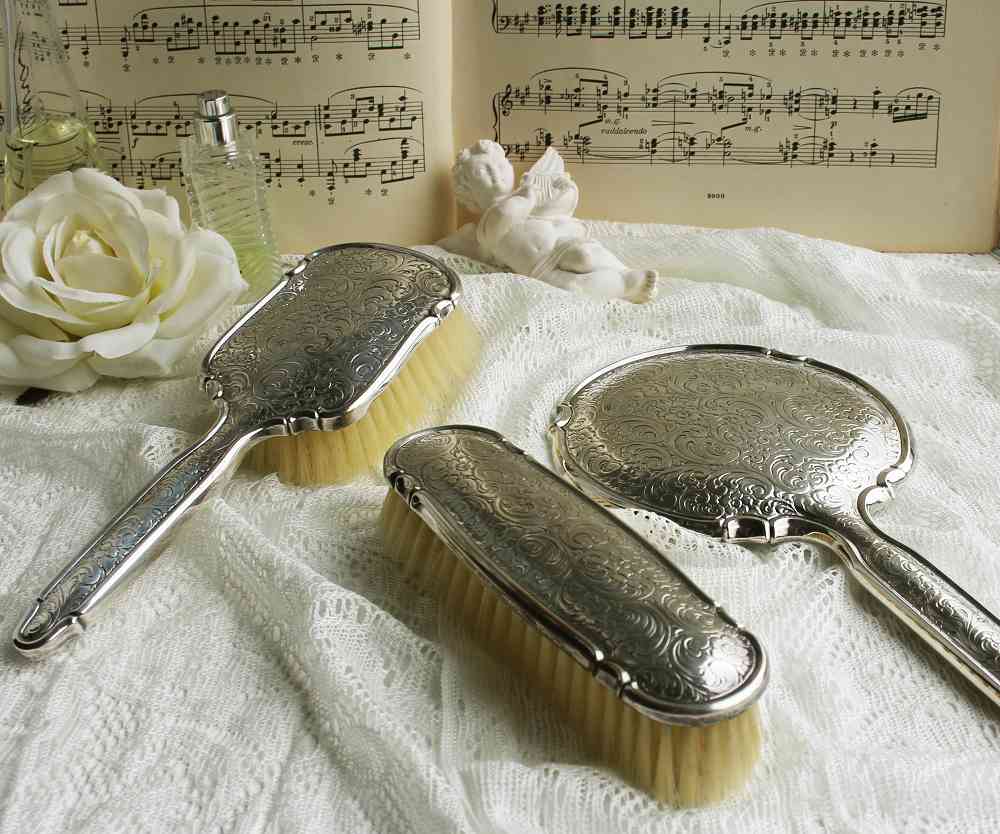 Frisierset versilbert BLUE COTTAGE k-IMG_2072 antikes Frisierset 3-tlg. versilbert BLUE COTTAGE