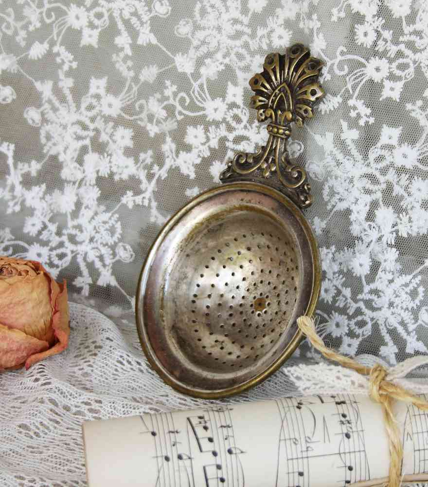 altes Teesieb BLUE COTTAGE k-IMG_2461 antikes Teesieb Frankreich BLUE COTTAGE