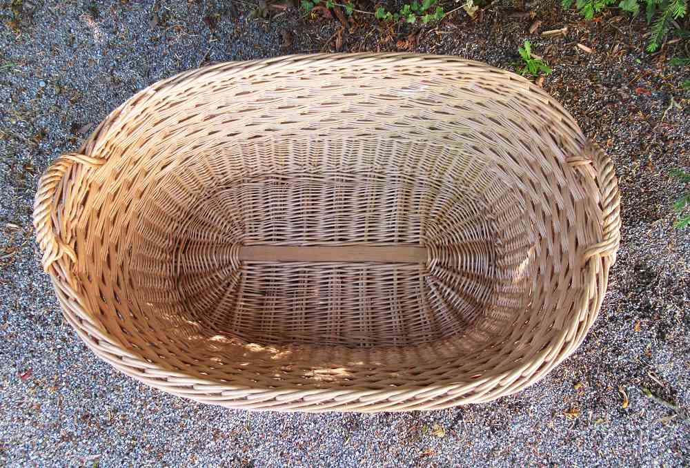 E-wicker24 Weidenkorb Ovale Wäschewanne – Naturfarbe Beige, Maße 60x44x23 Cm – Handgeflochten, Nachhaltig & Belüftet