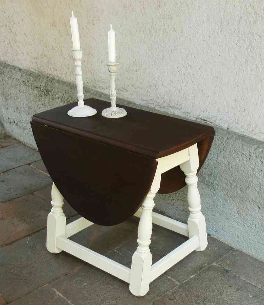 alter Beistelltisch zum Aufklappen BLUE COTTAGE k-IMG_5061 flexibler Beistelltisch mit Platte zum Klappen BLUE COTTAGE