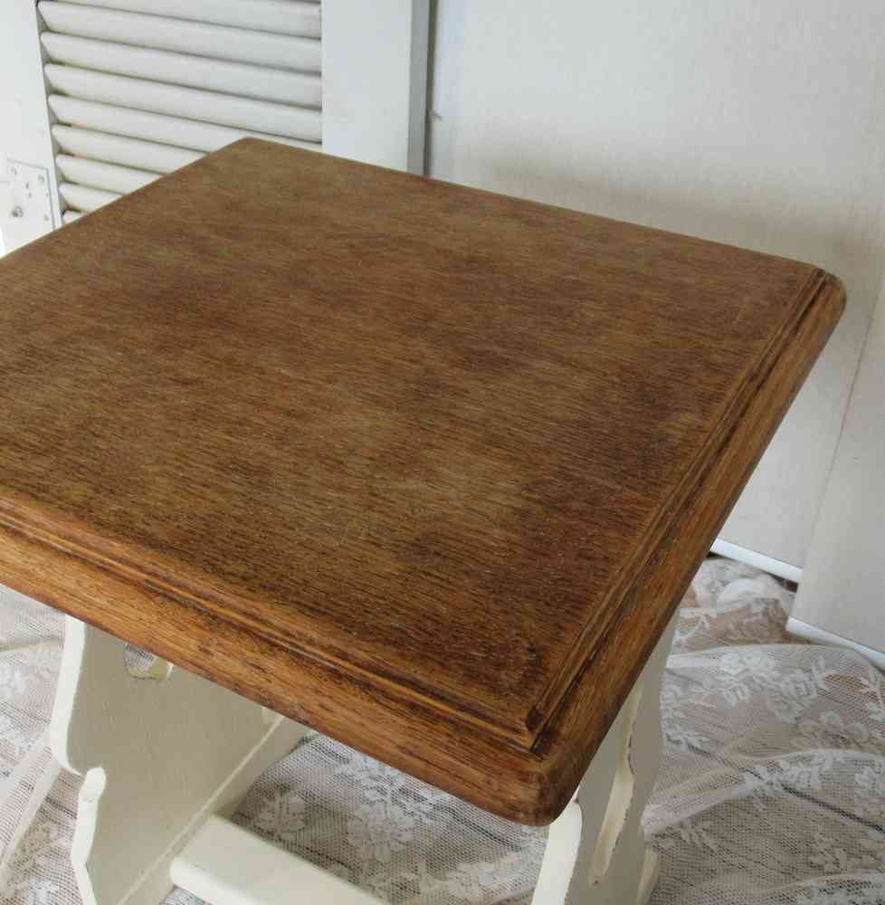 kleiner Beistelltisch Eiche massiv shabby chic - BLUE COTTAGE shop