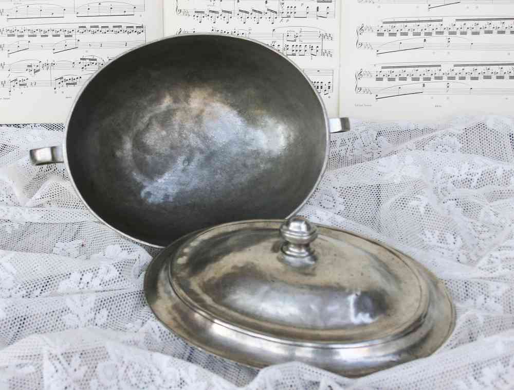 ovale Terrine Zinn BLUE COTTAGE k-IMG_5166 antike Terrine Zinn gepunzt Frankreich BLUE COTTAGE