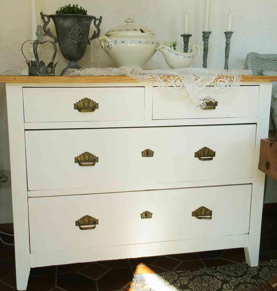 antike Kommode Jugendstil BLUE COTTAGEk-IMG_6313 antike Kommode Schubladenkommode Jugendstil altweiß BLUE COTTAGE