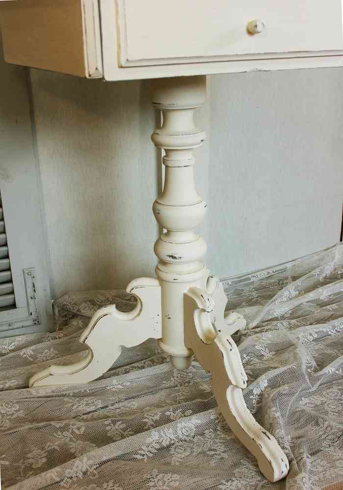 alter Nähtisch shabby chic BLUE COTTAGE k-IMG_7111 zauberhafter antiker Nähtisch Beistelltisch BLUE COTTAGE