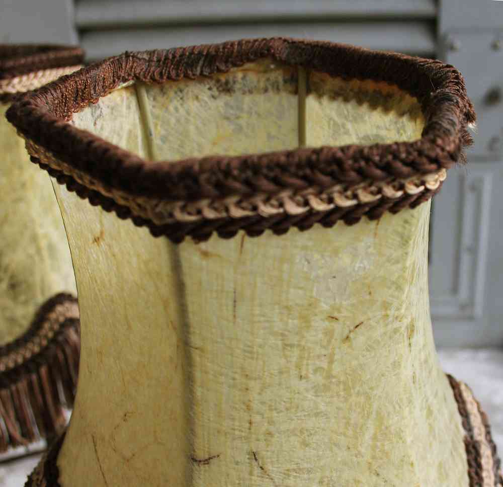 2 St. alte Nachttischleuchten BLUE COTTAGE k-IMG_7310 PAAR Nachttischleuchten Messingfuß Pergamentschirm BLUE COTTAGE