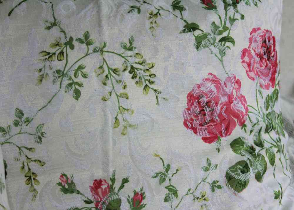 Rosenkissen Kissenhülle Rosen BLUE COTTAGE k-IMG_9105 romantische Kissenhülle mit Rosenmuster BLUE COTTAGE