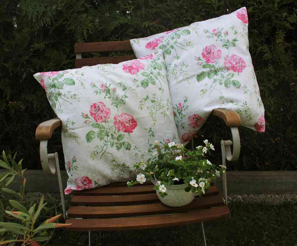 Rosenkissen Kissenhülle Rosen BLUE COTTAGE k-IMG_9109 romantische Kissenhülle mit Rosenmuster BLUE COTTAGE