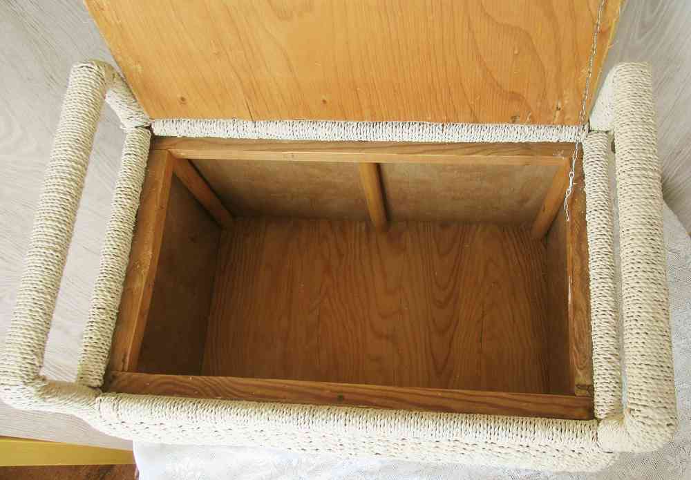 alte Sitztruhe Wäschetruhe - BLUE COTTAGE k-IMG_9865 alte Wäschetruhe Sitztruhe Wäschekorb BLUE COTTAGE