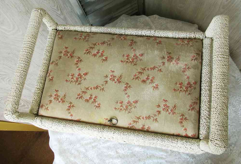 alte Sitztruhe Wäschetruhe - BLUE COTTAGE k-IMG_9867 alte Wäschetruhe Sitztruhe Wäschekorb BLUE COTTAGE