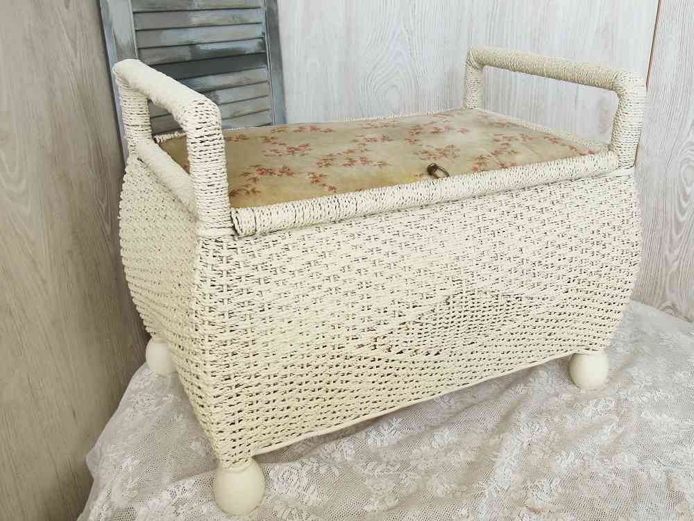 alte Sitztruhe Wäschetruhe - BLUE COTTAGE k-IMG_9871 alte Wäschetruhe Sitztruhe Wäschekorb BLUE COTTAGE